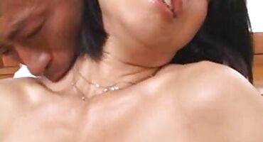 clip sex lê kim loan Shoves tinh ranh trong người bạn. jav phu de
