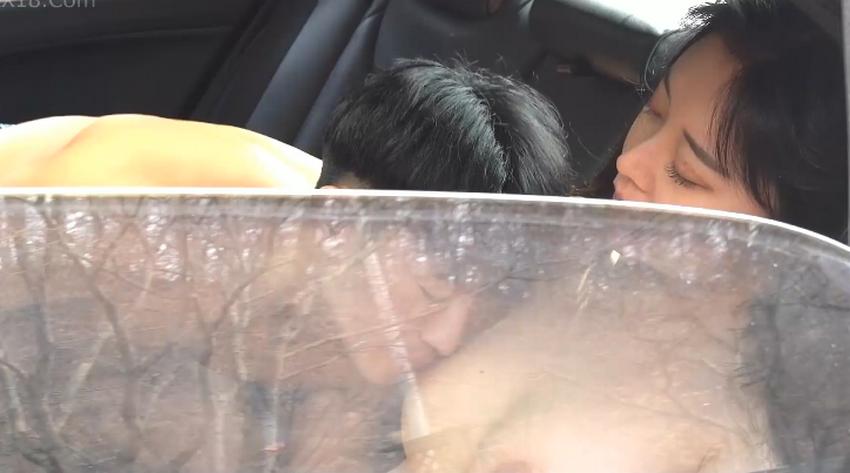 salome munoz sex Lần đầu làm tình cùng bạn gái trong ô tô